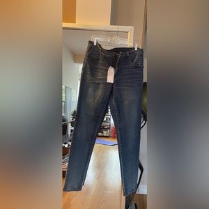 Universal standard SEINE Jean NWT